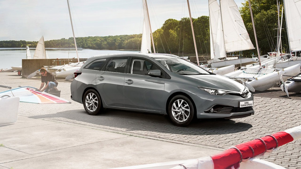 Toyota Auris Touring Sports